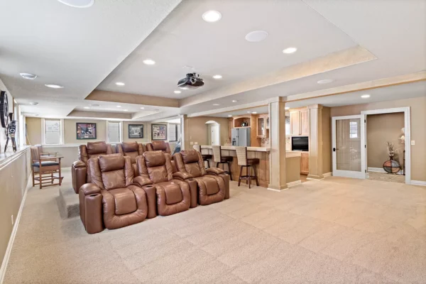 338f17cab0a3fe5b05fa983bce48c169-uncropped_scaled_within_1536_1152