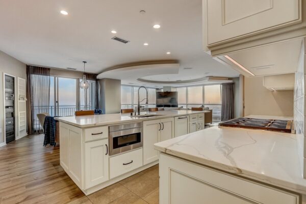 N Prospect Ave Unit 1705-014