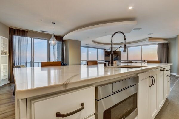 N Prospect Ave Unit 1705-016