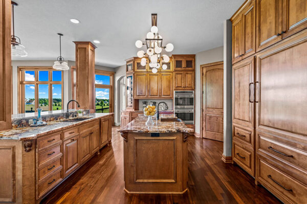 W323N9110-Shadow-Ct,-Hartland---HDR-31