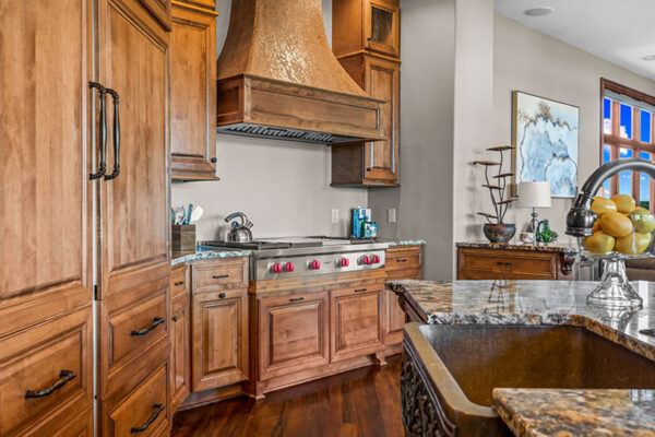 W323N9110-Shadow-Ct,-Hartland---HDR-32