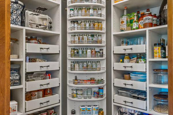 W323N9110-Shadow-Ct,-Hartland---HDR-34