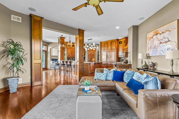 W323N9110-Shadow-Ct,-Hartland---HDR-39