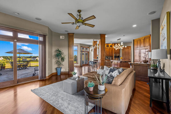 W323N9110-Shadow-Ct,-Hartland---HDR-41