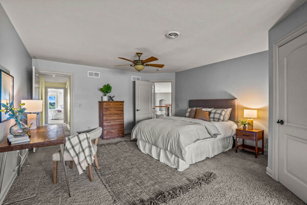 W323N9110-Shadow-Ct,-Hartland---HDR-64