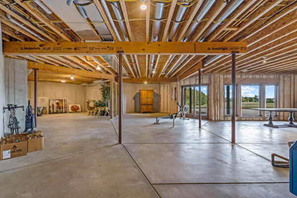 W323N9110-Shadow-Ct,-Hartland---HDR-69