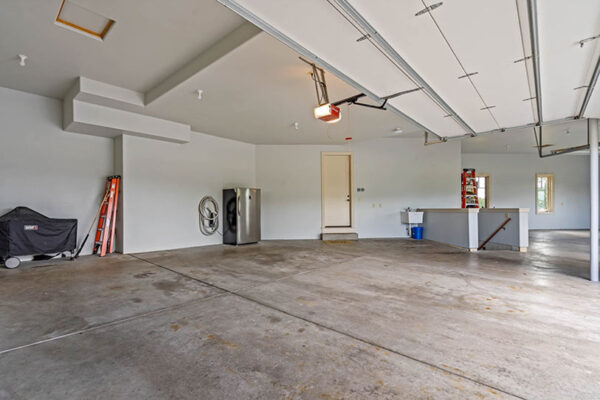 W323N9110-Shadow-Ct,-Hartland---HDR-72