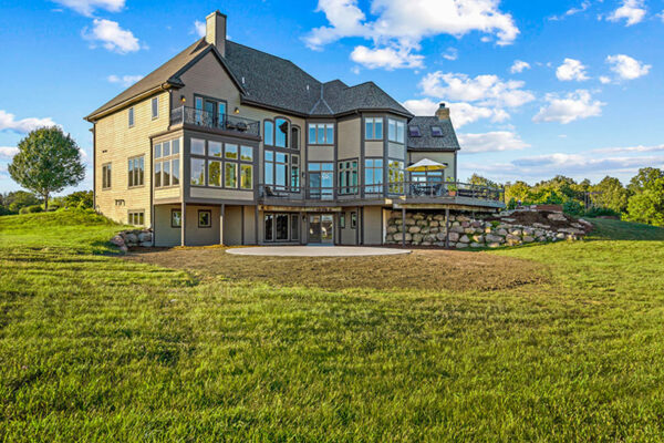 W323N9110-Shadow-Ct,-Hartland---HDR-79