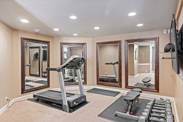 f33bd26169d5849abdf0520f115c36c5-uncropped_scaled_within_1536_1152